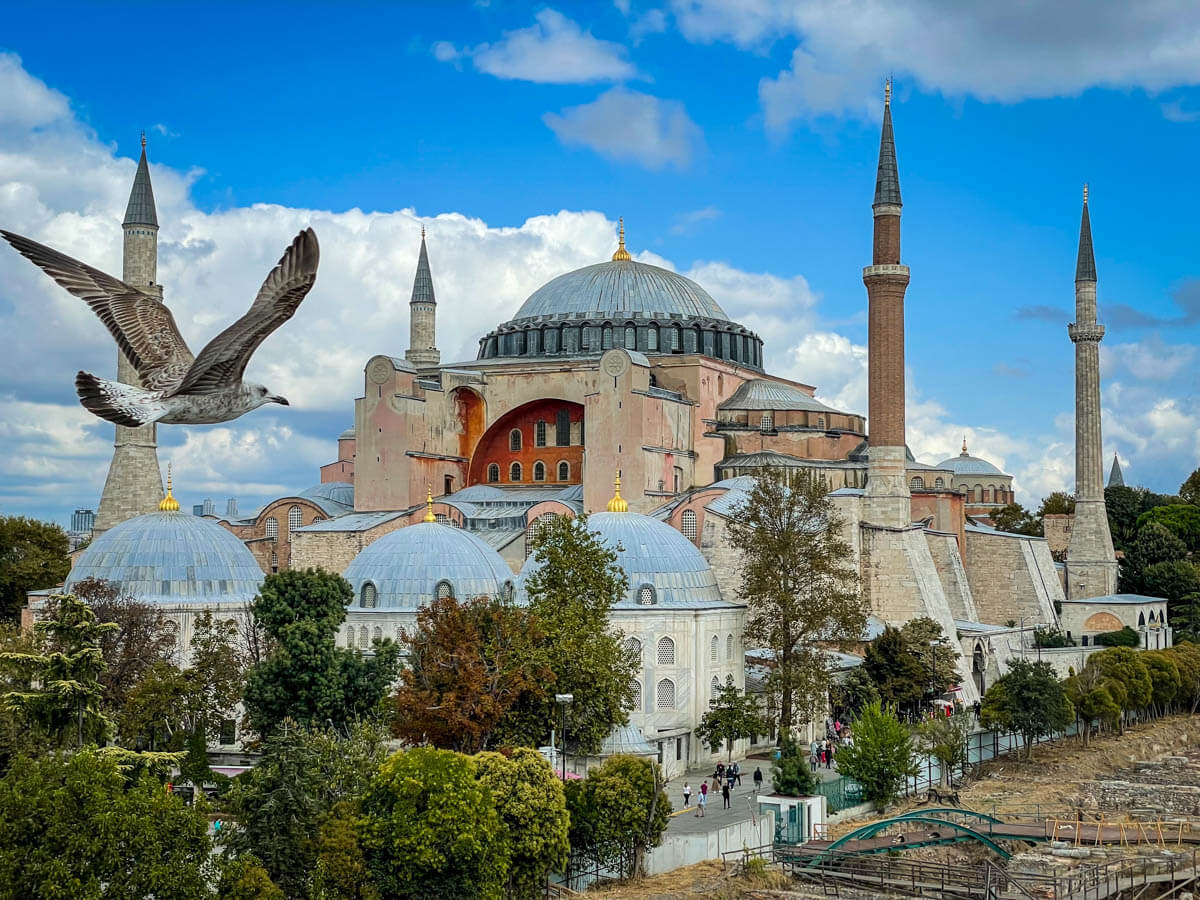 Istanbul from Bucharest